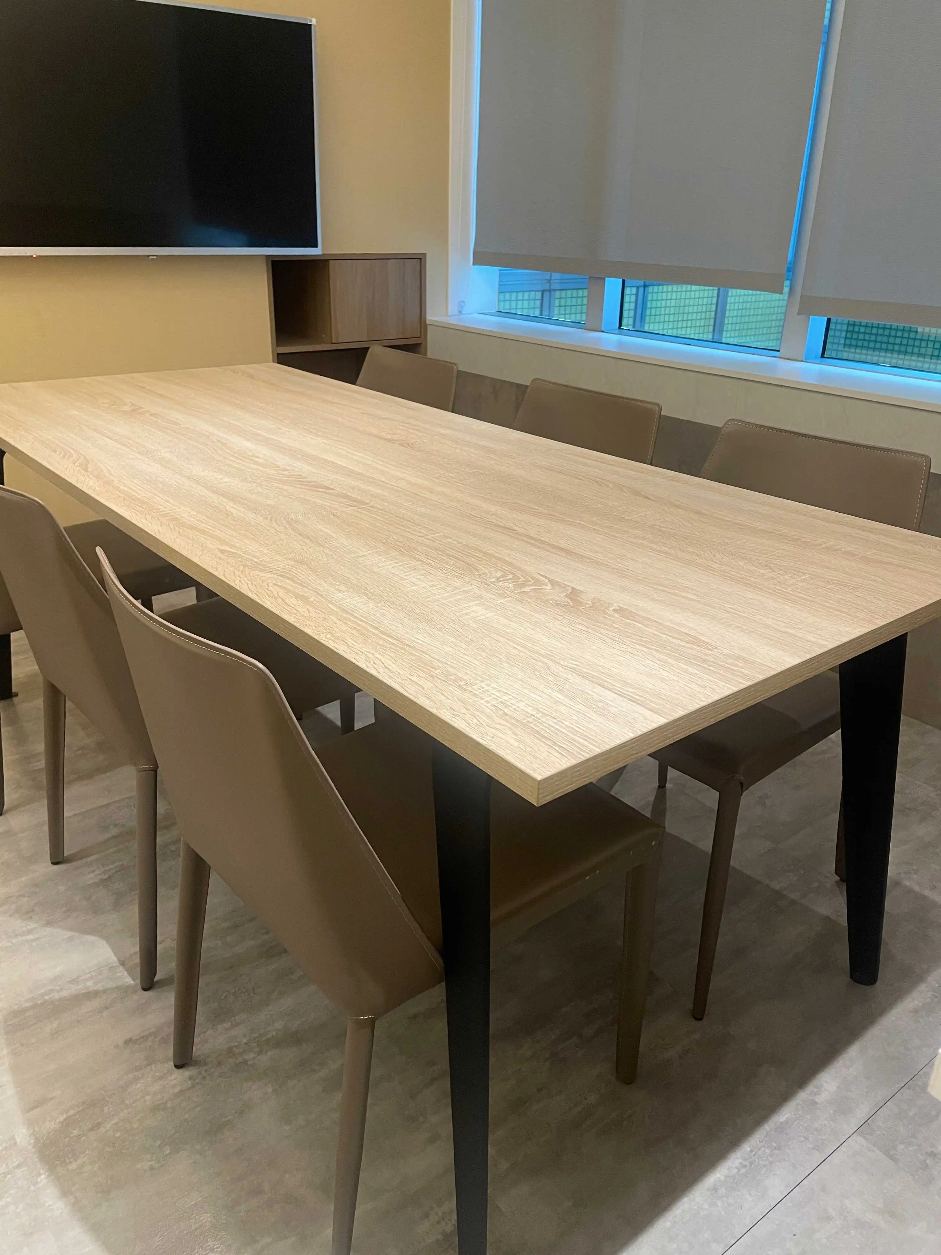 二手辦公家具案例 - 會議室空間